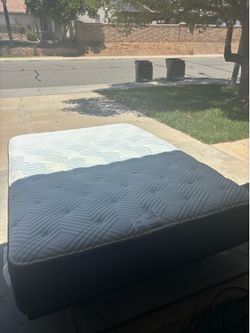 Adjustable Bed Frame With Mattress