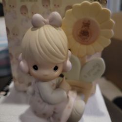 Precious moments figurine 1987 baby garden growing flower sweet