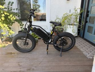 Juiced eBike - Black, Fat Tire