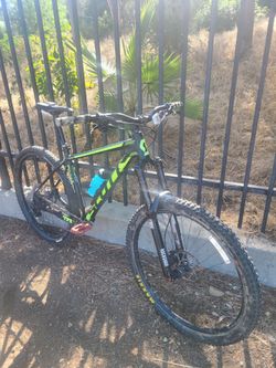 Scott scale 945 hardtail cross-country mtb 29er