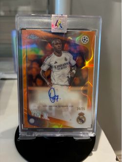 Vini Jr Topps Chrome Auto /25