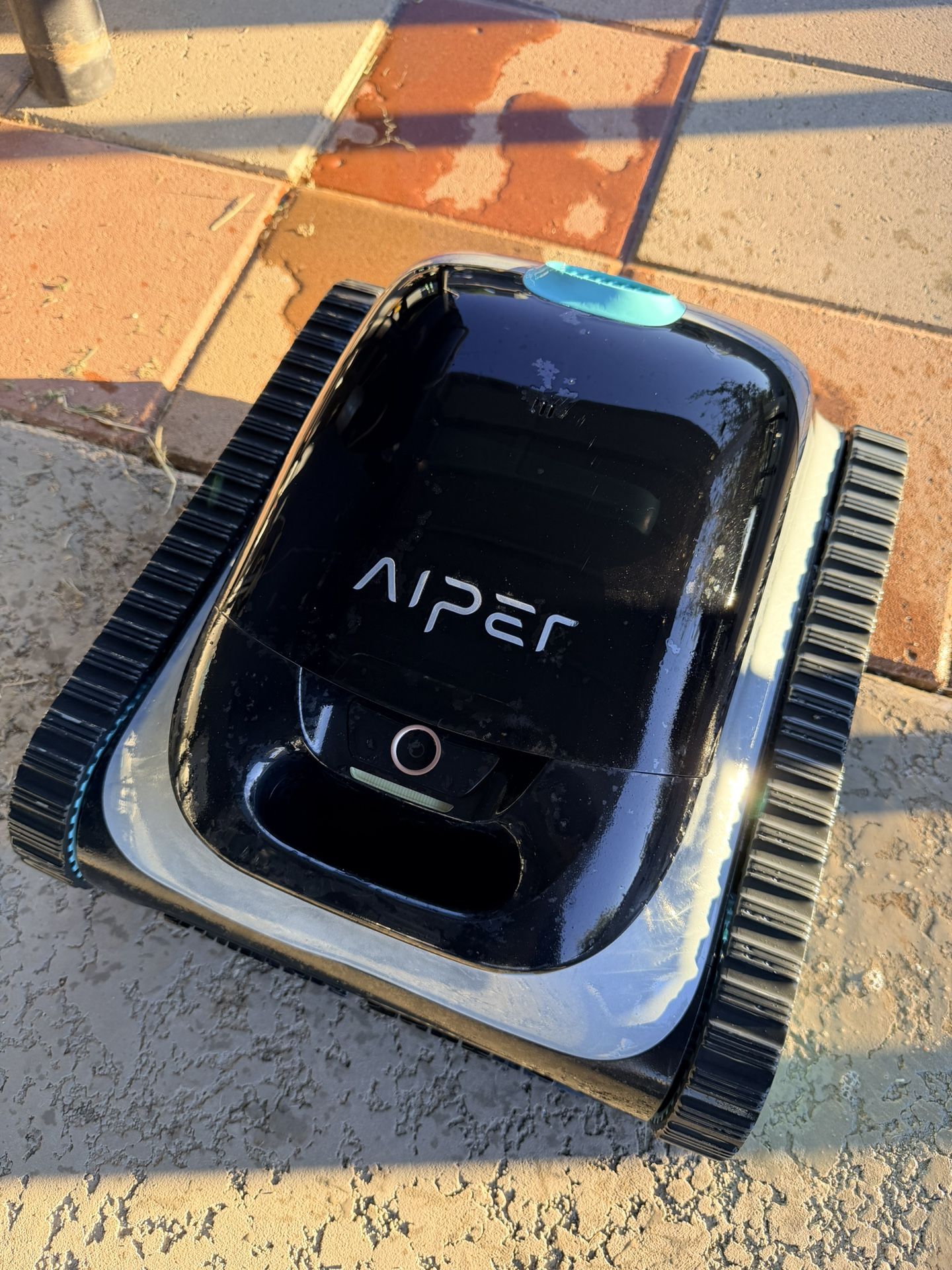 Aiper Scuba S1 Robotic Pool Cleaner