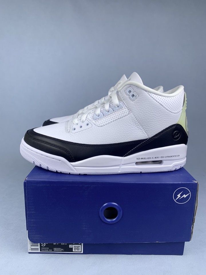 Air jordan 3s many more colors available