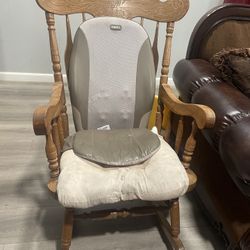 Rocking Chair 