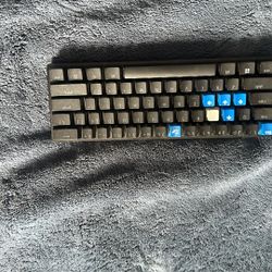 60 percent gaming keyboard 