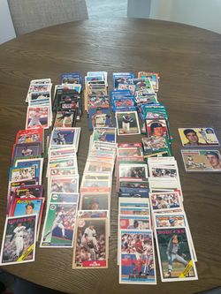 Large Lot of Vintage Baseball Cards