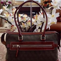 Dooney & Bourke Purse 