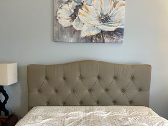 Tufted Headboard Queen Size