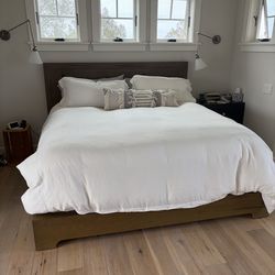 Restoration Hardware Oak Bed - King