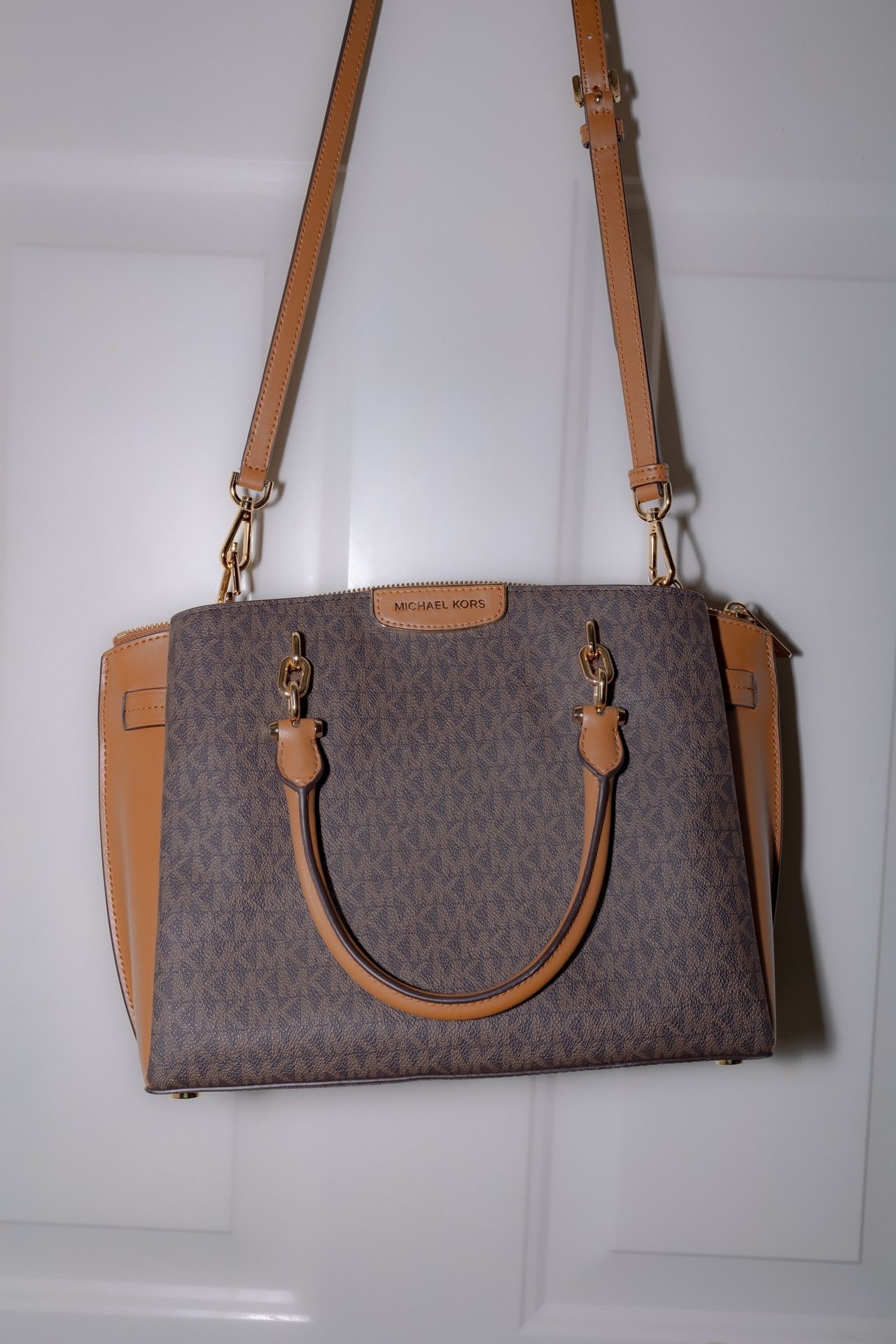 Michael Kors Tote Bag / Shoulder Bag