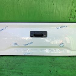 TACOMA 2016 2017 2018 2019 2020 2021 2022 2023 TAILGATE OEM
