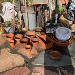 Clay , Ceramic Pots Price $1 To 10 Each 