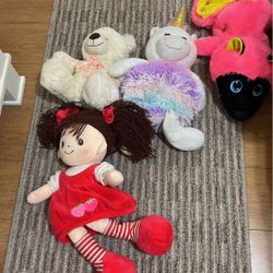 Stuffed Animals $10