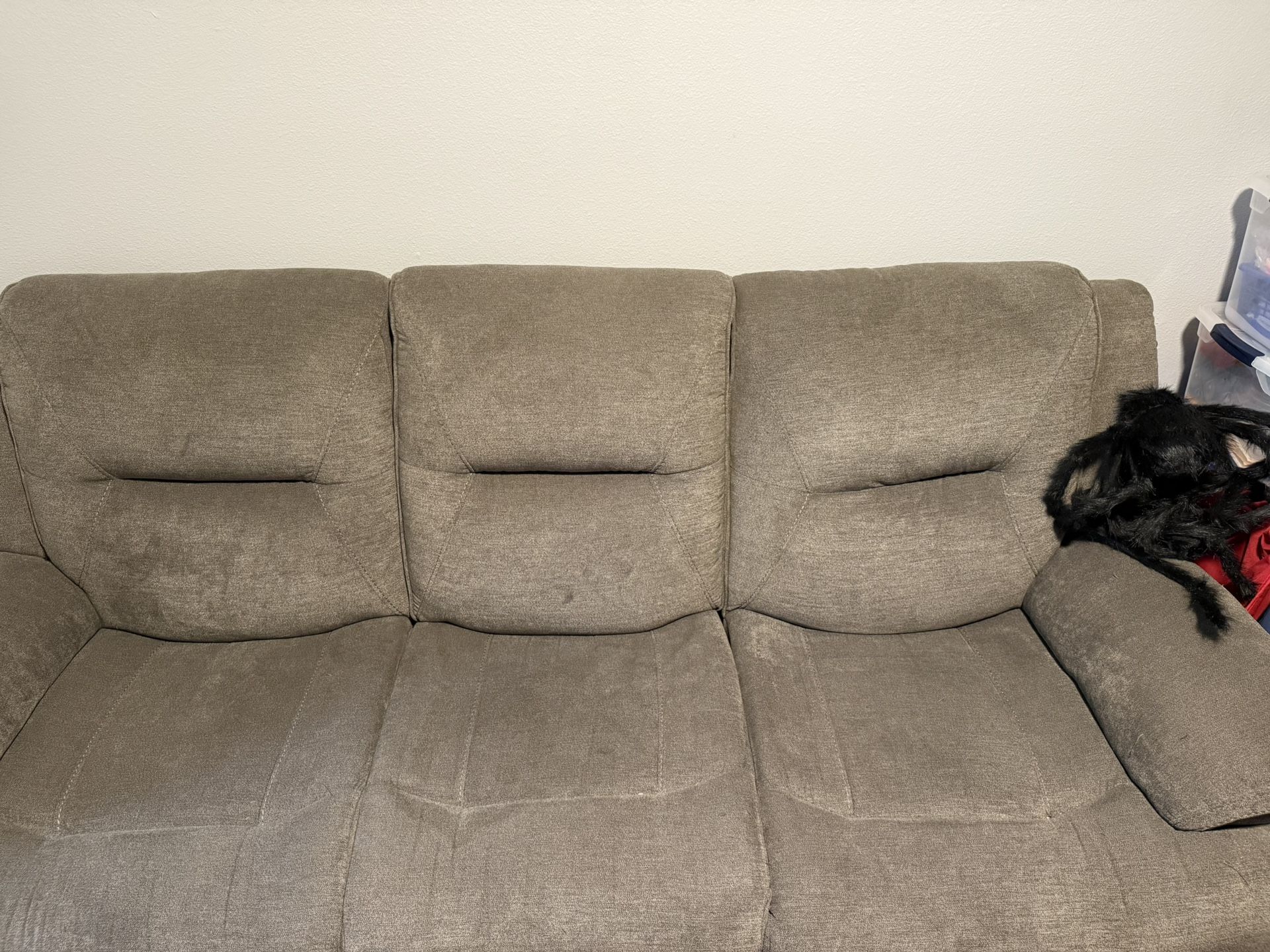 JILLIAN POWER RECLINING SOFA WITH USB