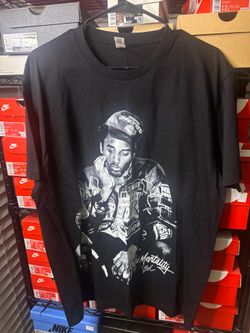 Kobe Bryant tee shirt size large men’s brand new black and white