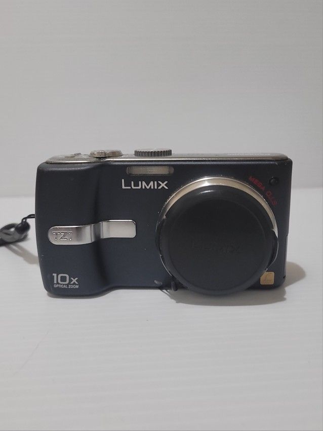 Panasonic LUMIX DMC-TZ1 5.0MP Digital Camera Gray For Parts Or Repair.