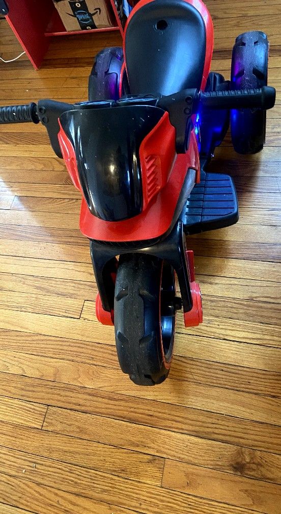 3 Wheel Jetson Electric Ride On Bike