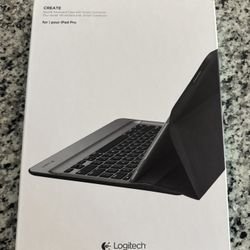 Logitech Keyboard For iPad Pro 