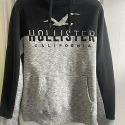 Men’s Hollister Hoodie ( Medium)