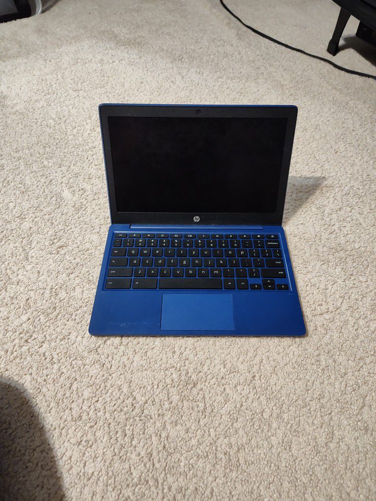Blue HP Chromebook 