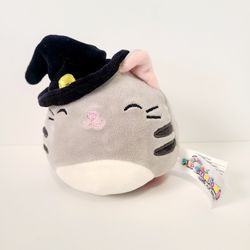 Squishmallow Flipamallows Dante and Tally Mini Plush
Witch Cat and Red Vampire Bat