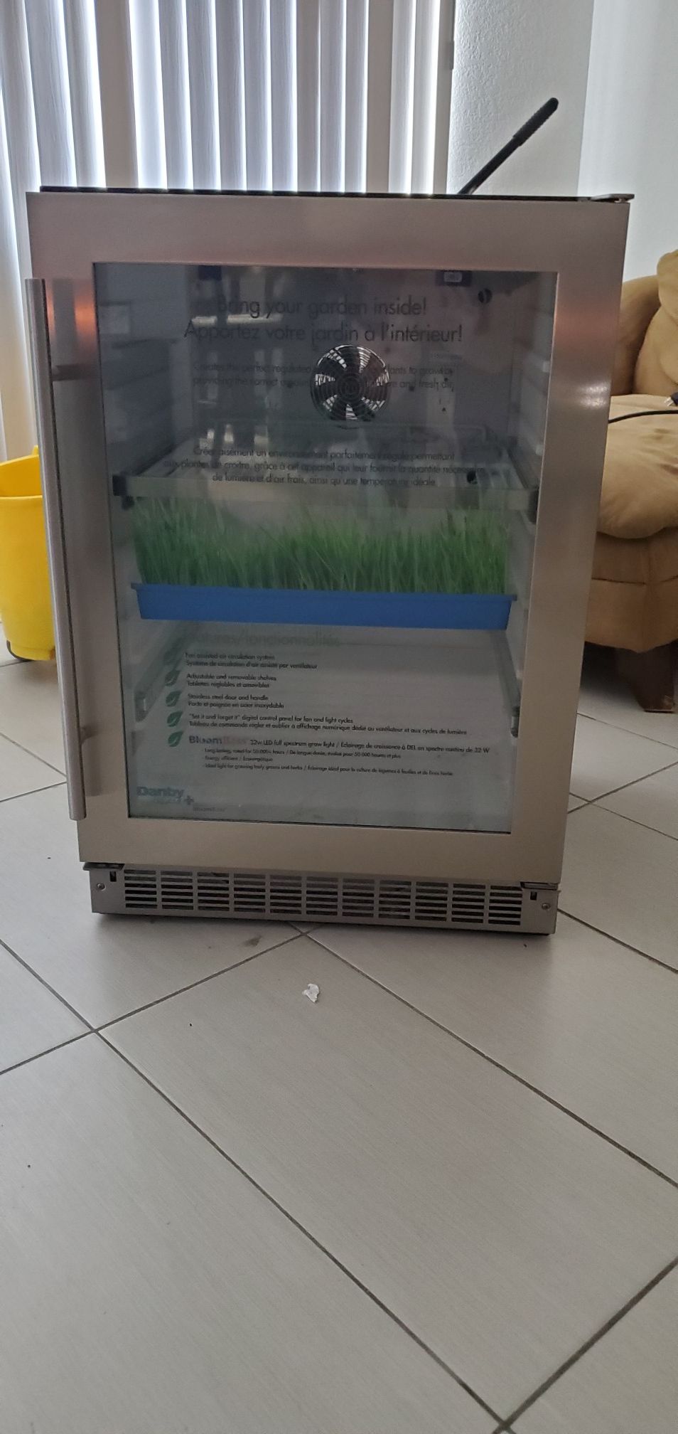 Danby herb grower like new