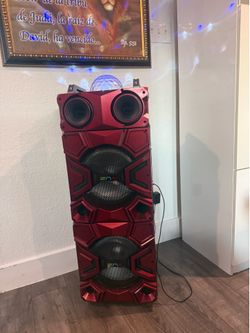 Kareoke grande recargable y su micrófono