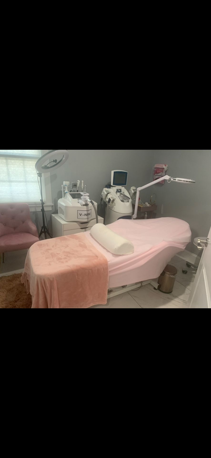 Spa Furniture And Machines 