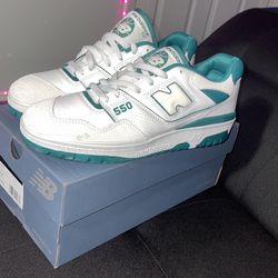 New balance Green and white