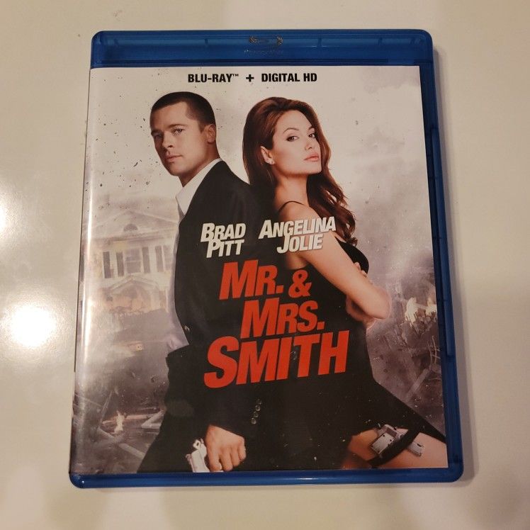 $5 BLU RAY MOVIE. MR. & MRS. SMITH. BLU RAY ONLY. NO DIGITAL. $5 OR TRADE FOR A MOVIE TITLE I DO NOT ALREADY OWN.