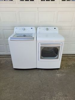 LG WASHER AND ELECTRIC DRYER 240V