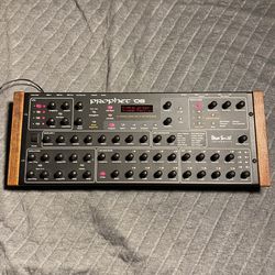 Dave Smith Prophet 08 PE Edition Module & Mopho X4 Keyboard Synthesizer  (Read Description)