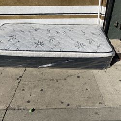 Brand New Queen Mattres Set$199...full Mattress Set$180...twin Matress Set$130...King Mattress Set $320