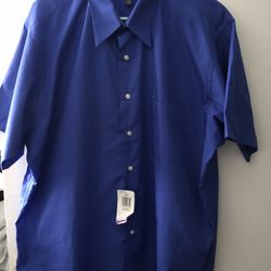Blue Dressy Shirt Short-sleeve XL New With Tag /Camisa De Vestir Azul Manga Corta Nueva Con EtiquetaXL