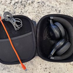 JBL LIVE 460NC WIRELESS NOISE CANCELLING HEADPHONES