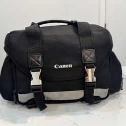Canon 200DG Deluxe Gadget Camera DSLR Bag