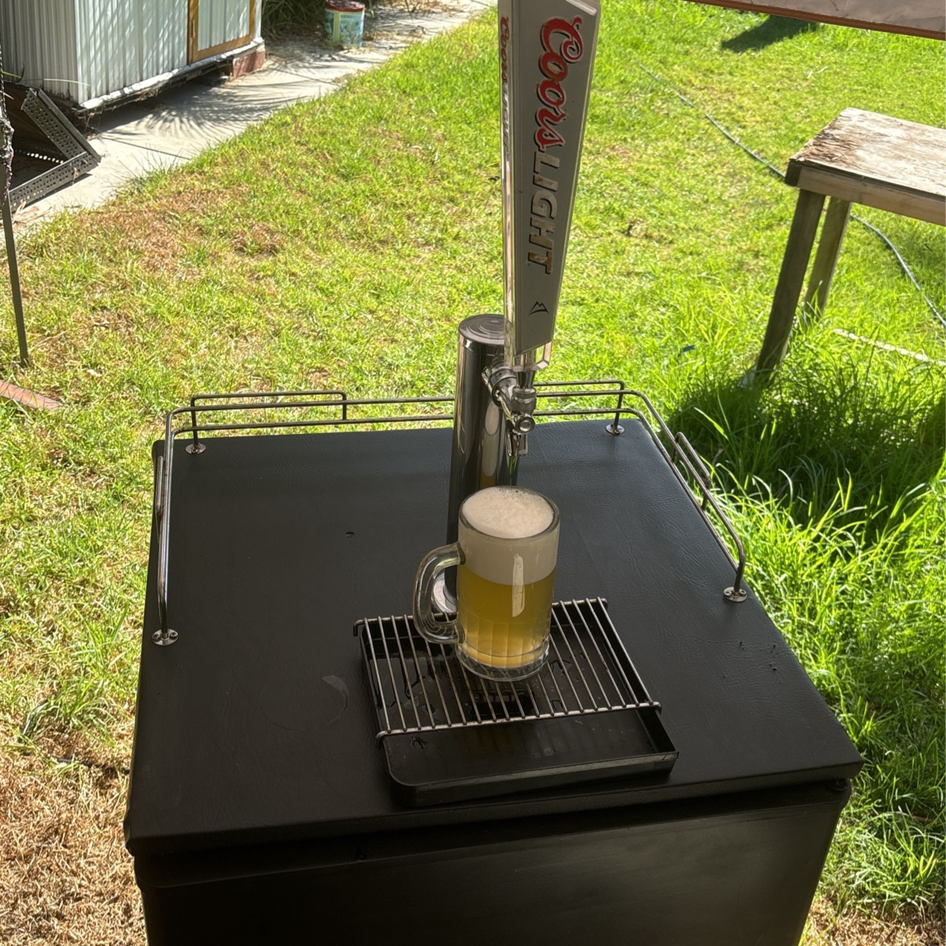 Sanyo Kegerator