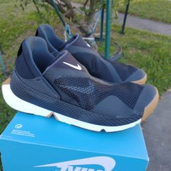 New Nike Go Flyease Men Size 7.5 Shoes