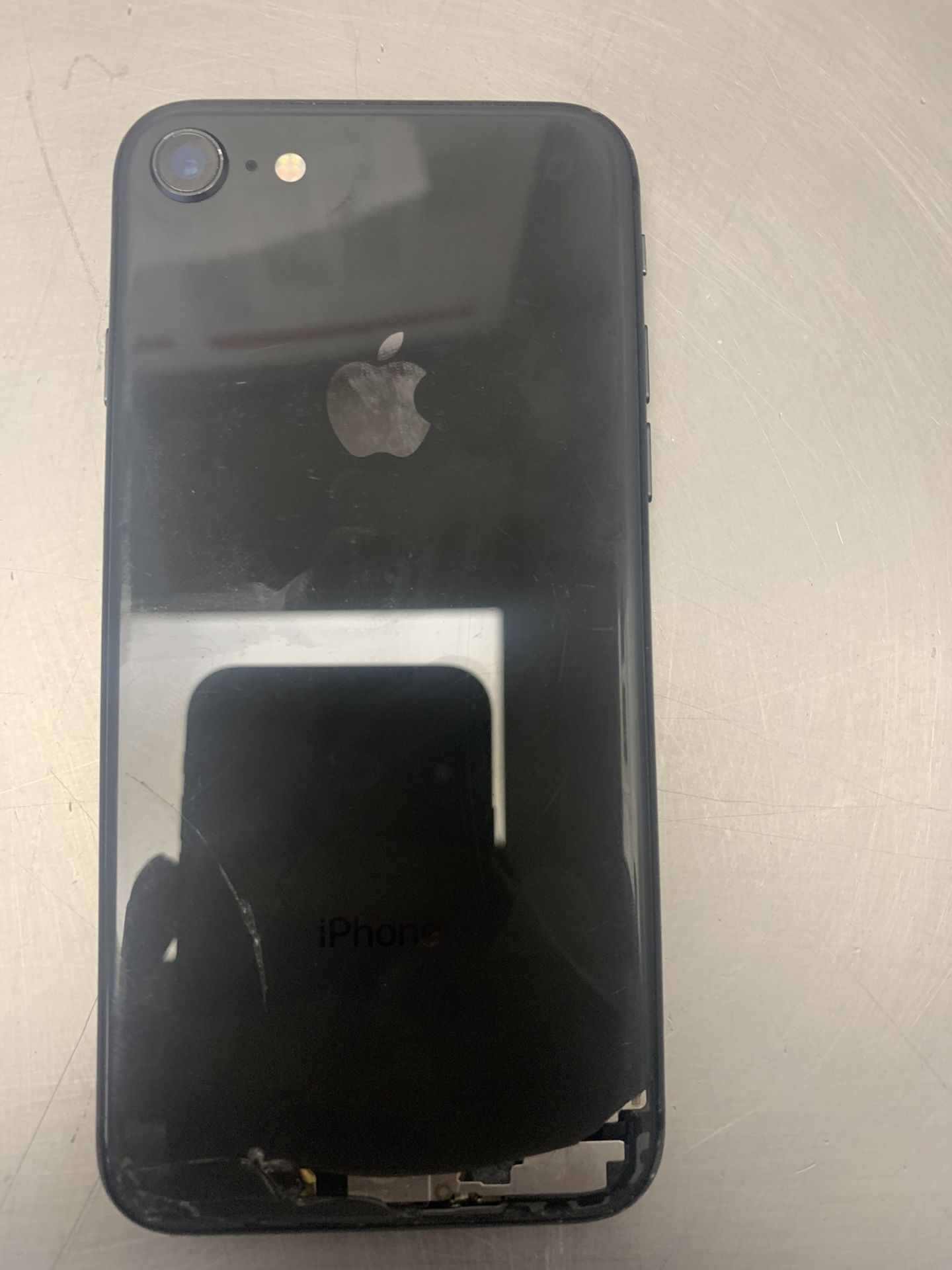 iPhone 8