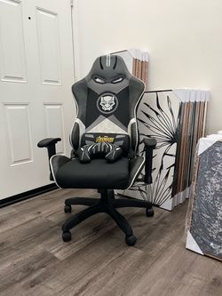 Computer chair Gaming chair Black Panther Clearance price is firm
