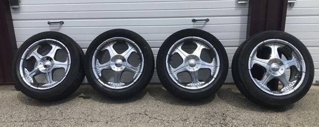 2006 Envoy Denali rims and tires