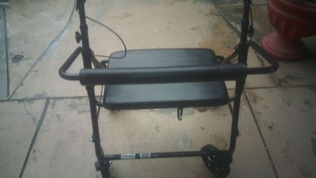 Walker nuevo y ancho