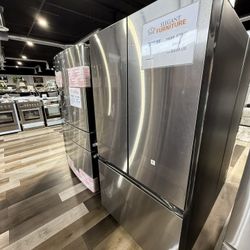 30.1 Cu Refrigerator  Financing Available No Credit Check 