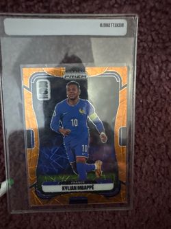Kylian Mbappé Panini Prizm FIFA World Cup Card