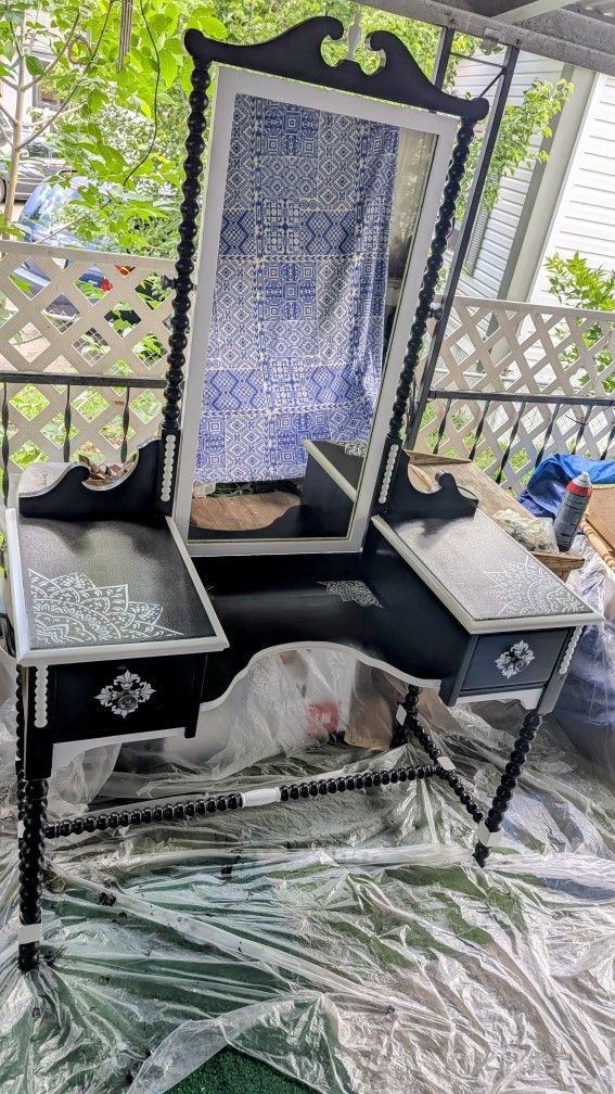 Beautifully Hand-painted Black And White 1920s Vanity