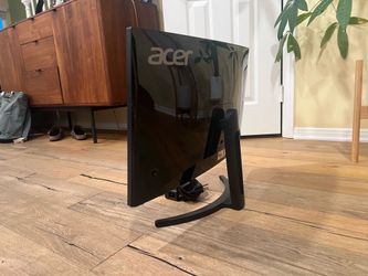 Acer 27" Curved Gaming Monitor - 1080p 144Hz