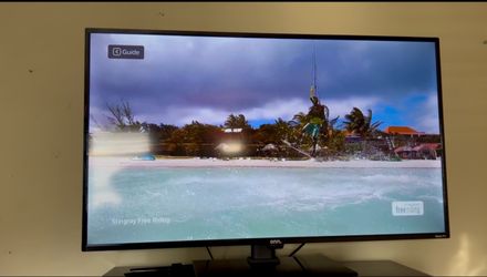 43’ Onn Roku TV with steel stand and original legs