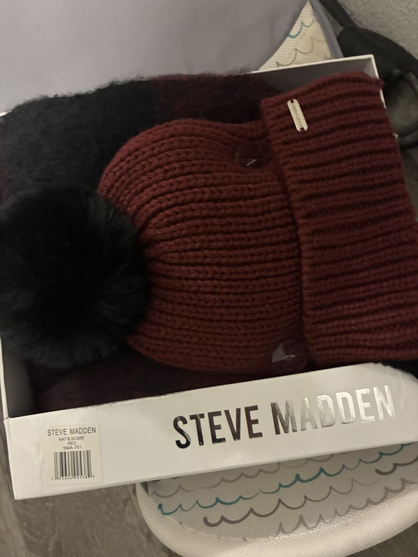 Steve Madden Set