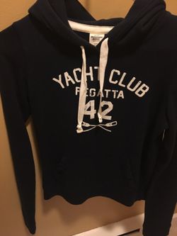 used a&f hoodie, size small