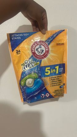 Arm & Hammer Plus OxiClean 5-in-1 Laundry Paks 24 Count
